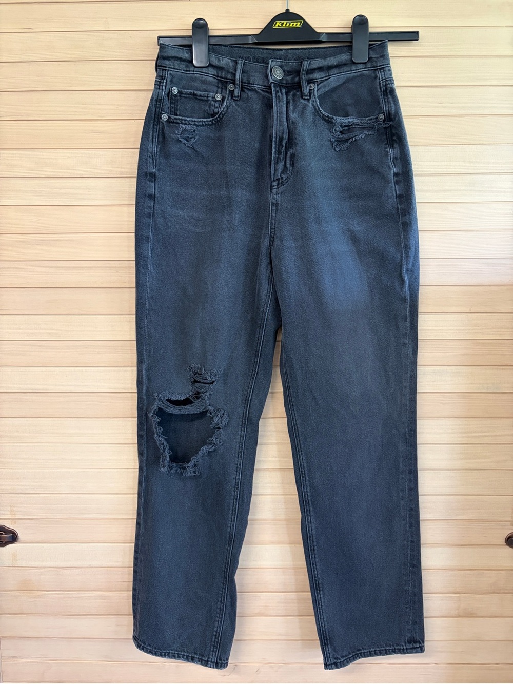 American Eagle Outfitters Black 90s Boyfriend Jean